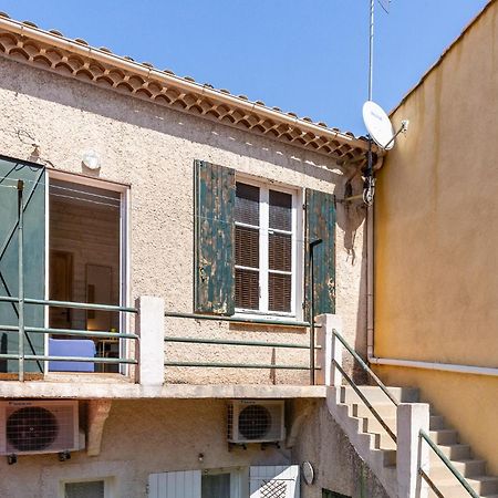 Soleil En Ville - Coeur De Ville, Climatisatise Et Au Calme Plein Sud A 300 M Du Port Vieux La Ciotat Phòng bức ảnh